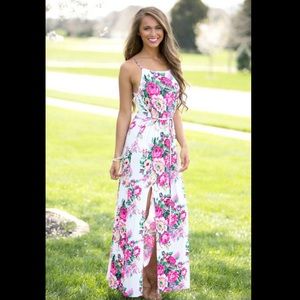 NWT Pink Lily White Floral Maxi Dress